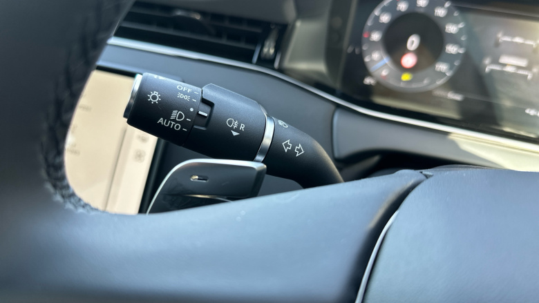 Land Rover Range Rover Evoque 1.5 P270e Edition 5dr Auto Hatchback